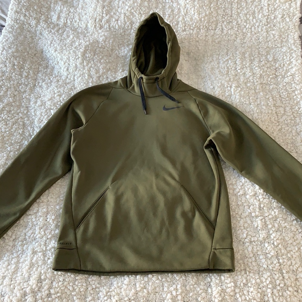 Men’s Nike sweater